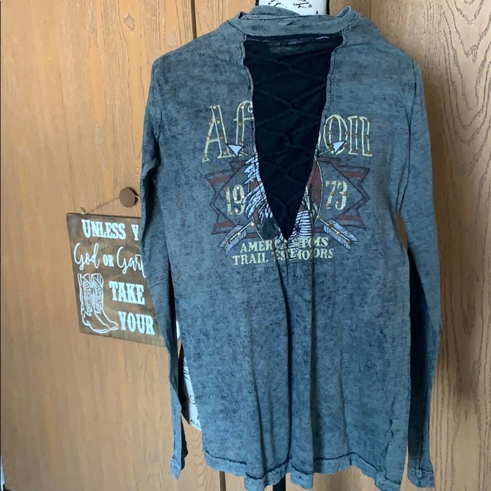 Women’s Affliction Long Sleeved Tee